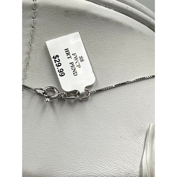 Helzberg Diamonds Sterling Silver CZ Freshwater Pearl Heart Pearl Necklace NWT - Picture 9 of 9